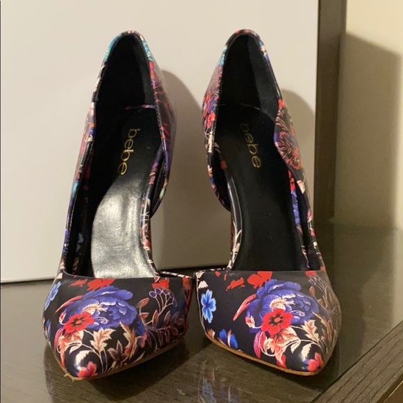 Bebe heels - Picture 4 of 5